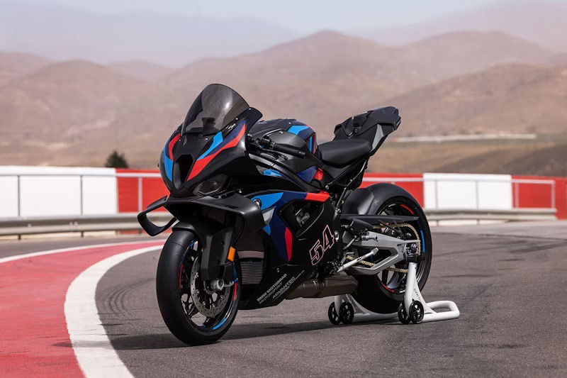 The 2025 BMW M1000 RR